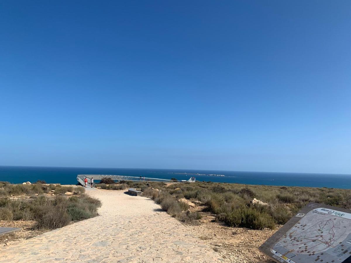 Adosado Tranquilo Con Piscina Y Vistas Al Mar Apartment Puerto Marino Екстериор снимка